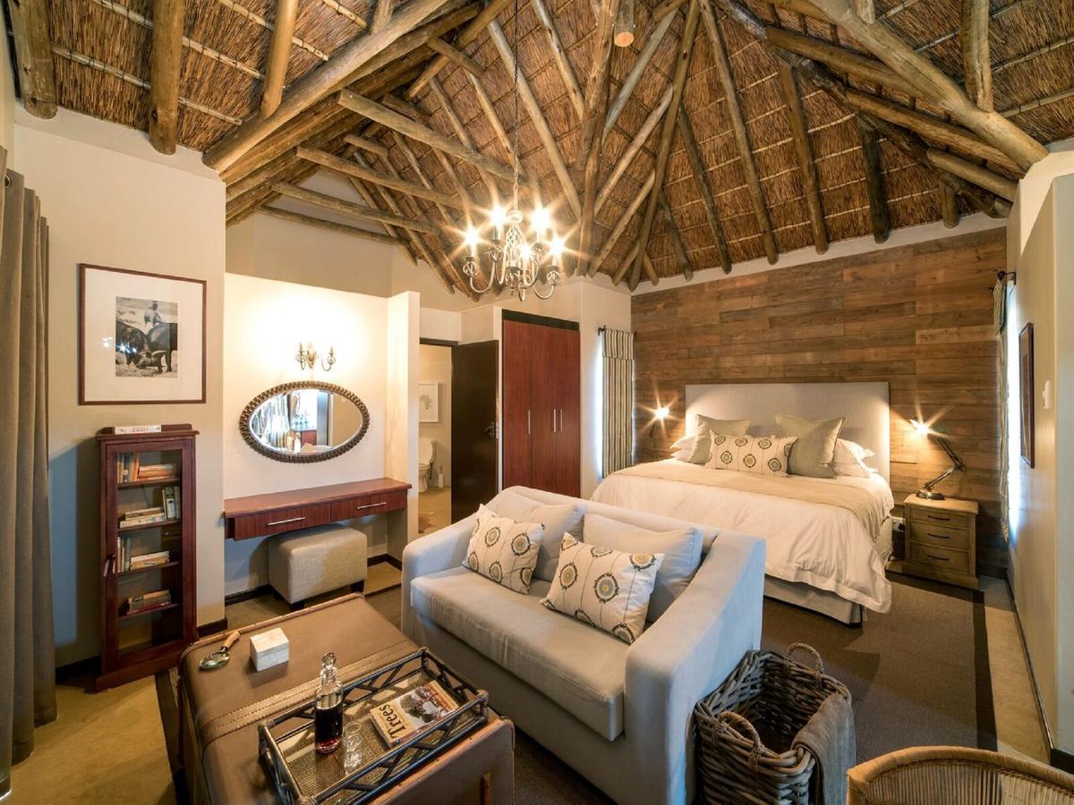 Burlington Bush Cottages By The Oyster Collection Salem エクステリア 写真